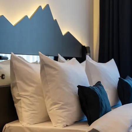 Apartmanhotel Queen Of 4*