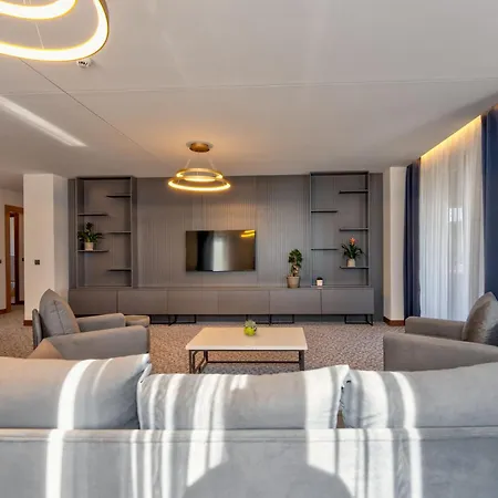 Queen Of Apart-hotel 4*