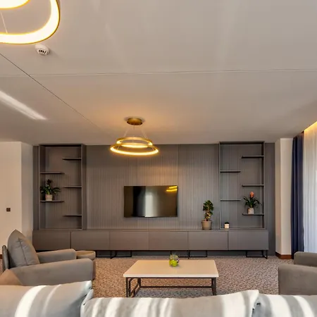 Queen Of 4* Zlatibor